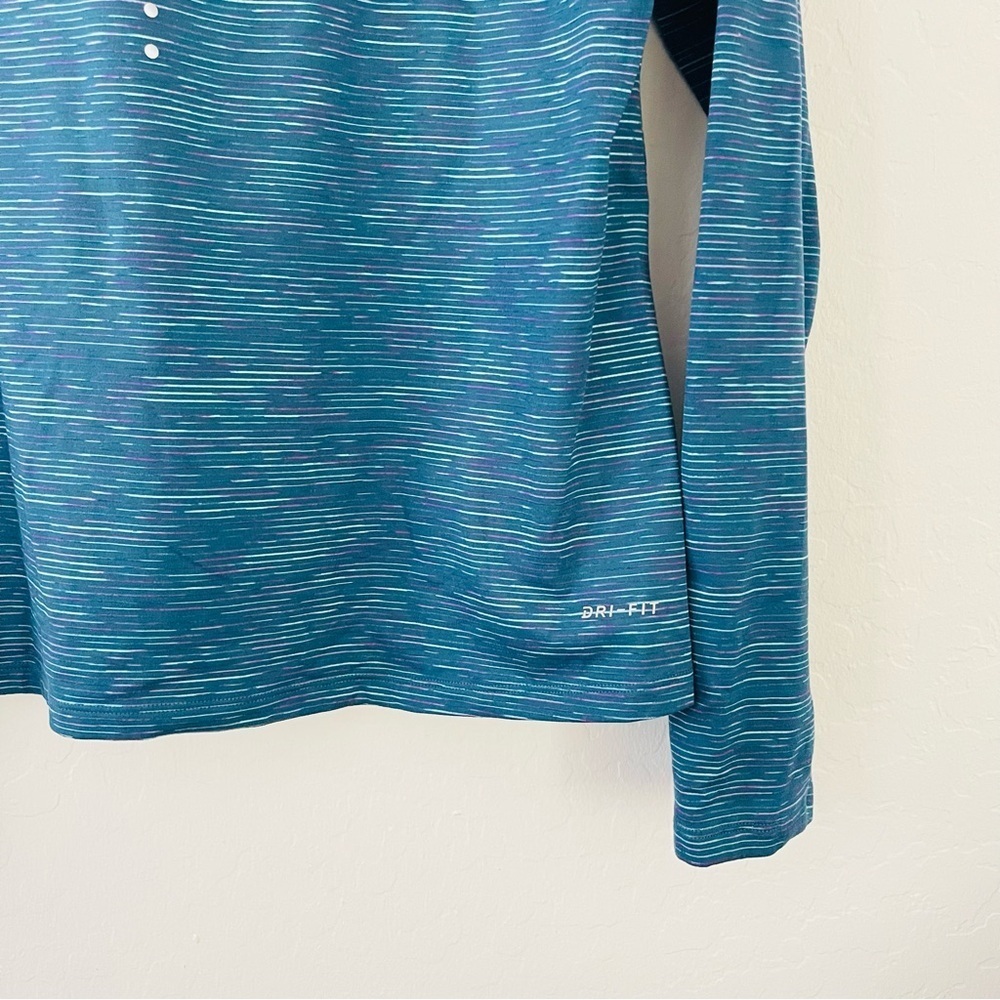 Women’s Nike Teal/ Blue Quarter-Zip Pullover - Picture 3 of 8